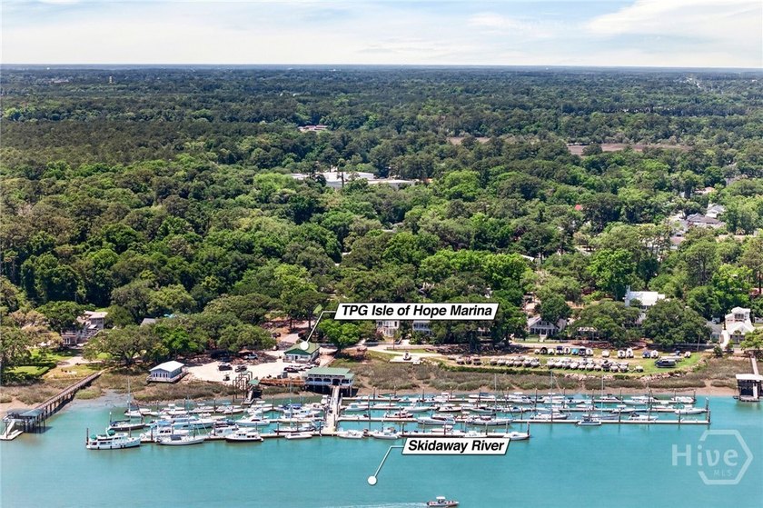 Discover an exceptional opportunity to create your dream home - photo 31