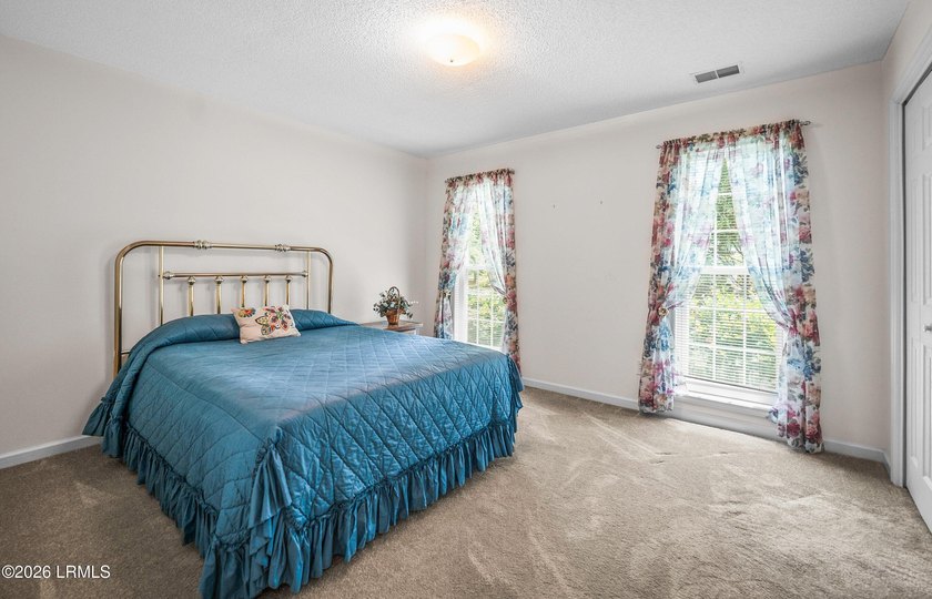 85 Walling Grove Drive, is a beautifully maintained 3-bed - photo 19