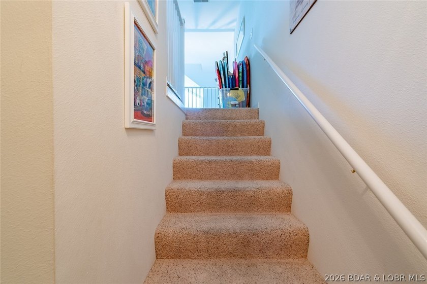 If your dream life includes coffee with a view and cocktails by - photo 21