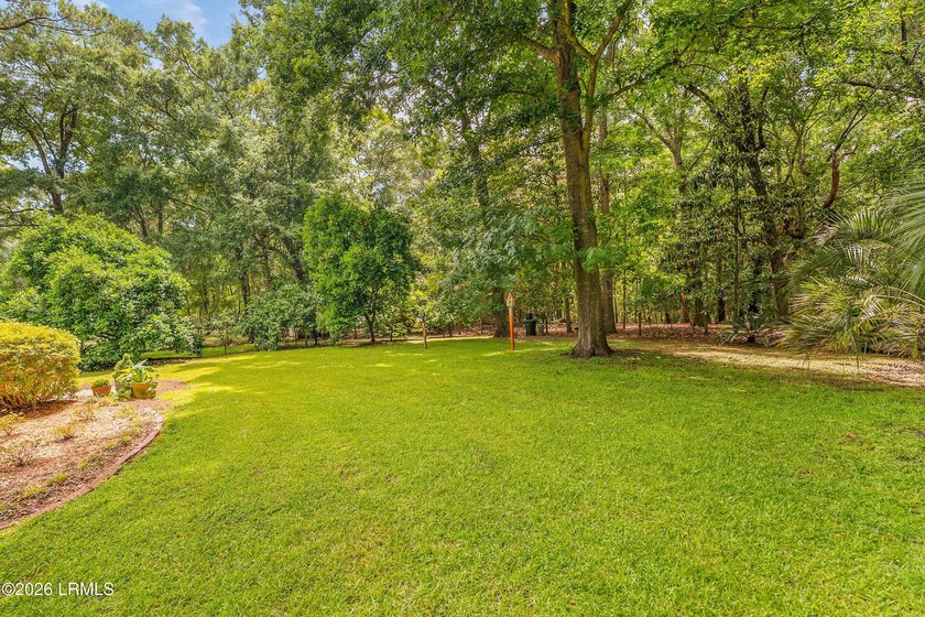 85 Walling Grove Drive, is a beautifully maintained 3-bed - photo 27