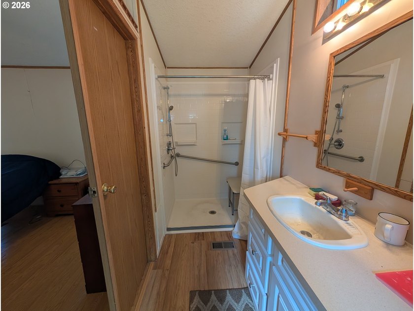 Welcome to this well-maintained manufactured home in the - photo 10