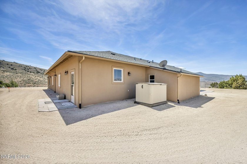 Escape to your own private high-desert retreat in the heart of - photo 34