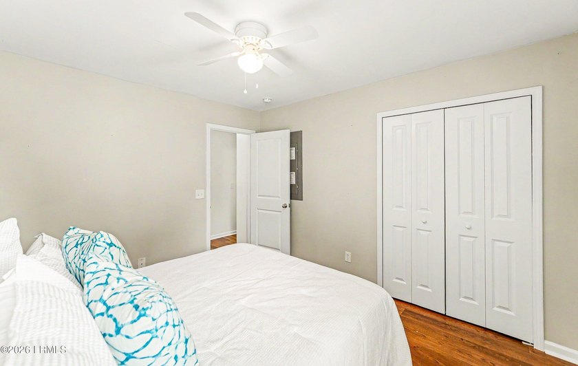 Welcome to this inviting 3-bedroom, 2.5-bath home nestled in the - photo 37