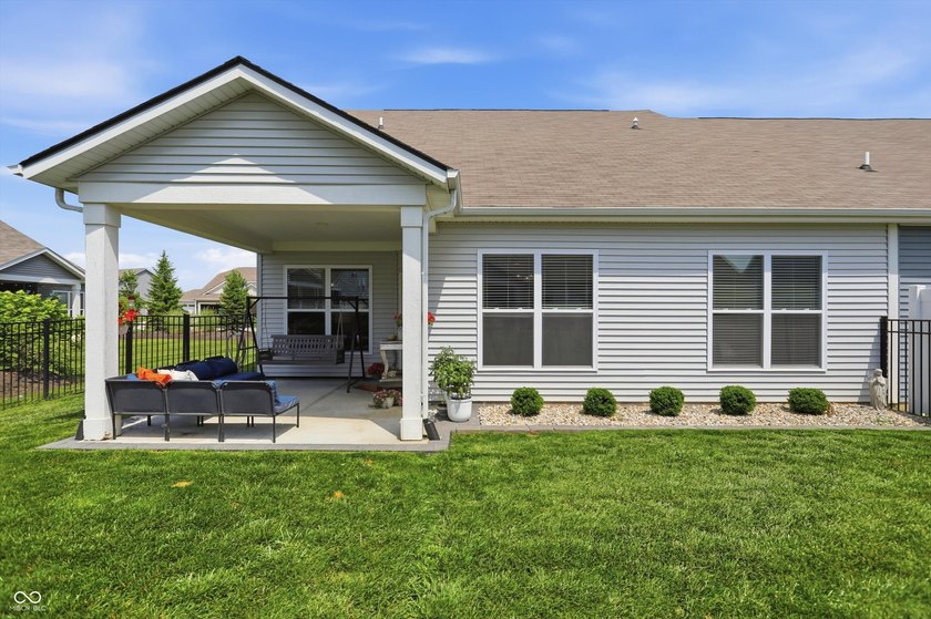 Welcome home to the Lakeside town of Cicero! Discover refined - photo 44