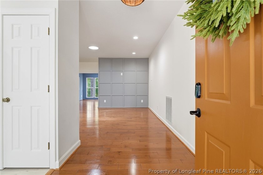 Exceptional home nestled on over one acre within the exclusive - photo 6