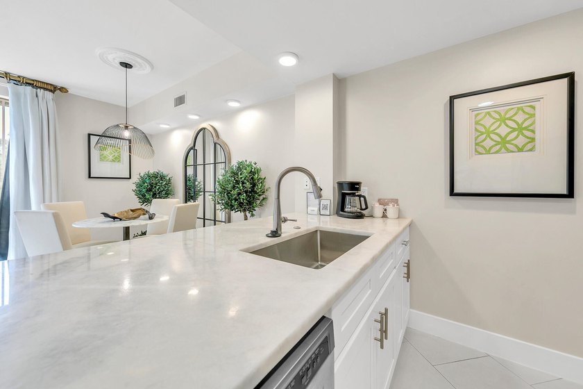 Beautifully renovated &amp; decorated 1 bedroom in Pilot House - photo 7