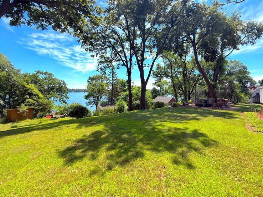 Enjoy lakeside living on the beautiful shores of Lake Sylvia - photo 48