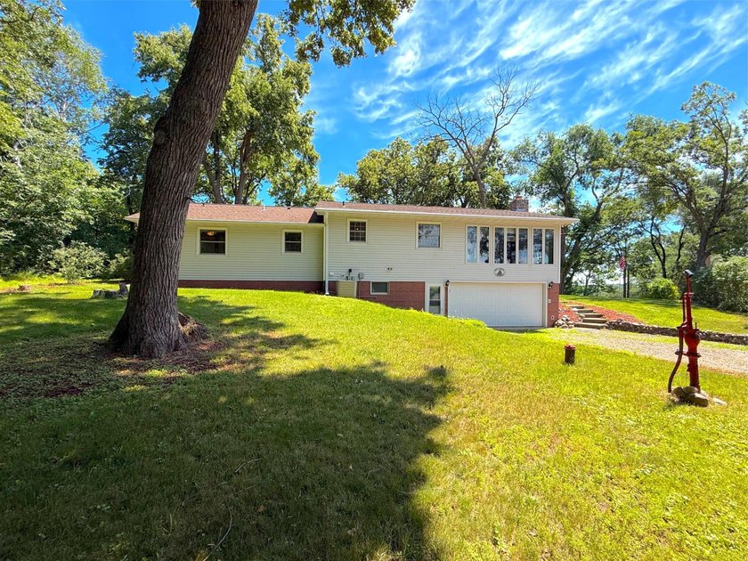 Enjoy lakeside living on the beautiful shores of Lake Sylvia - photo 50