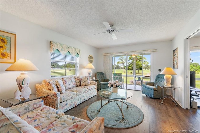 Welcome to this well maintained, fully furnished 2BR/2BA corner - photo 16