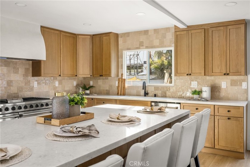 Welcome to 3635 Conquista. This home has been remodeled with - photo 18