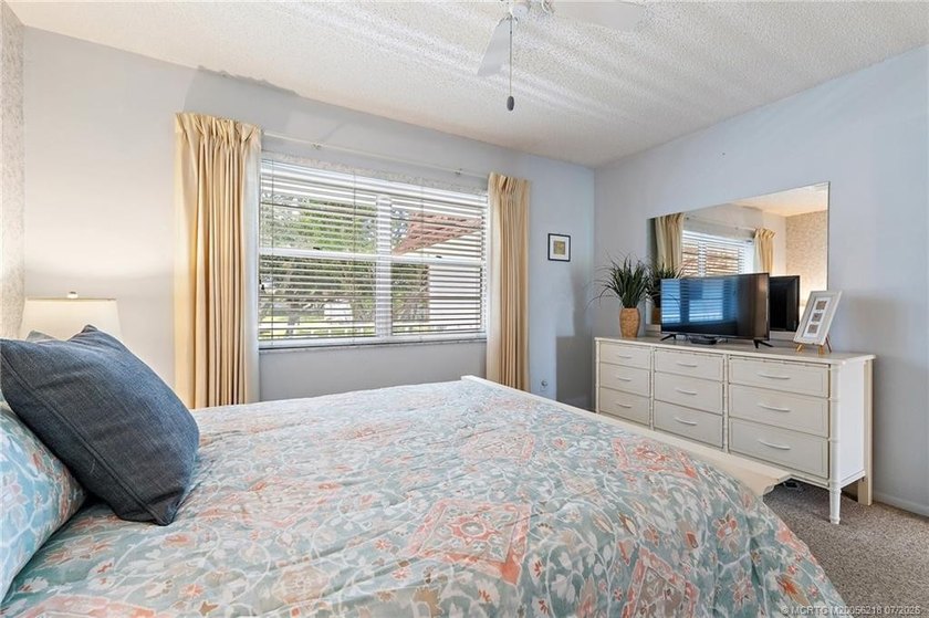 Welcome to this well maintained, fully furnished 2BR/2BA corner - photo 20