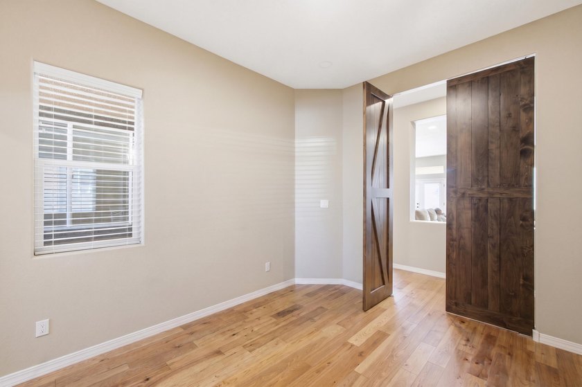 Beautifully maintained home in the highly desirable Jubilee - photo 34