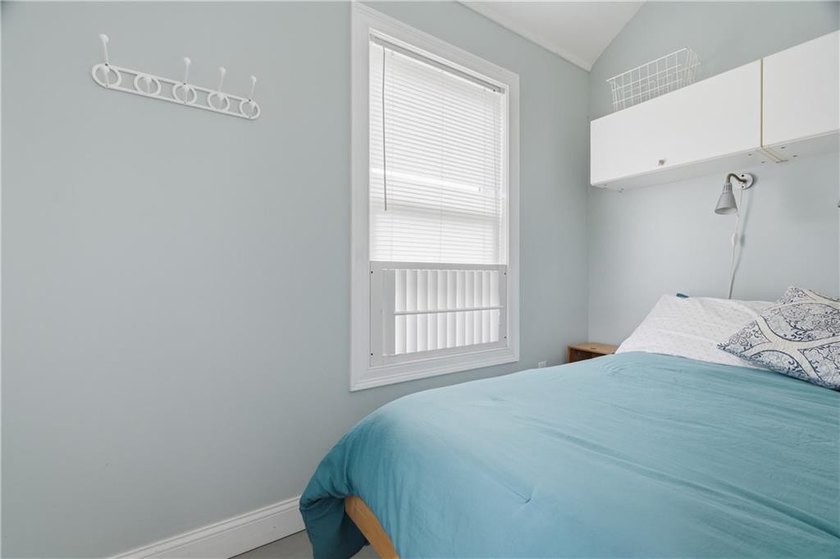 Plain and Simple...this is THE PERFECT COTTAGE in an IDEAL BEACH - photo 17