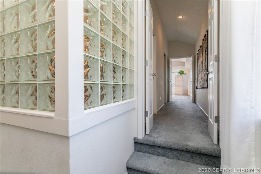 Experience lake life at its finest in this spacious 3-bedroom, 3 - photo 29