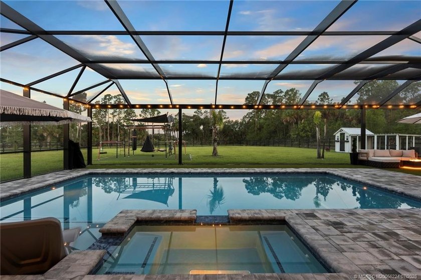 Experience the rare opportunity to enjoy luxury farmhouse living - photo 50