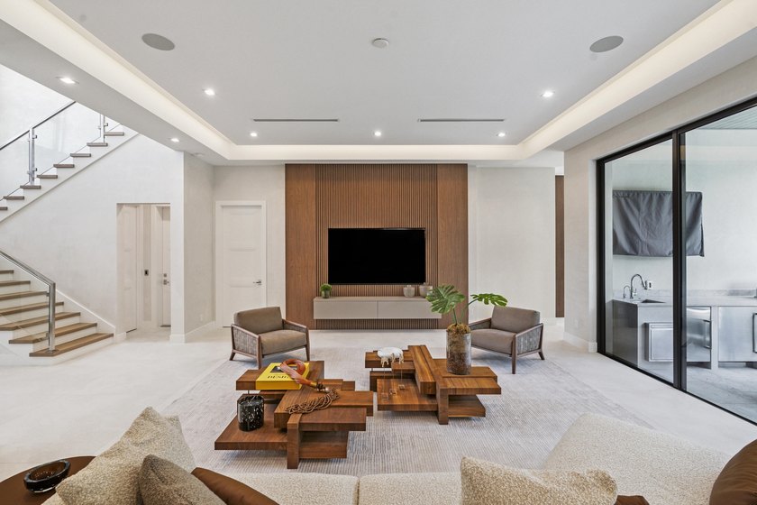 No need to settle for someone else's visions in Boca Villas - photo 15