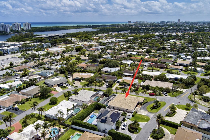 Spacious 4-Bedroom, 4 Full Bath Home Offering 2,781 sq/ft Of - photo 38