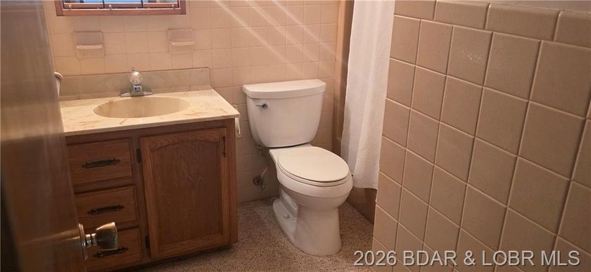 Great Location in the heart of Laurie with this 2 bedroom 2 bath - photo 17