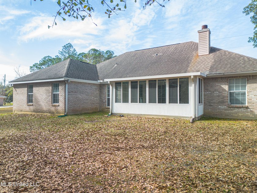 Freshly painted throughout, this inviting brick home offers - photo 26