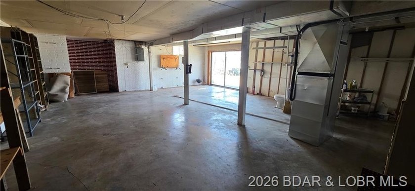 Great Location in the heart of Laurie with this 2 bedroom 2 bath - photo 27