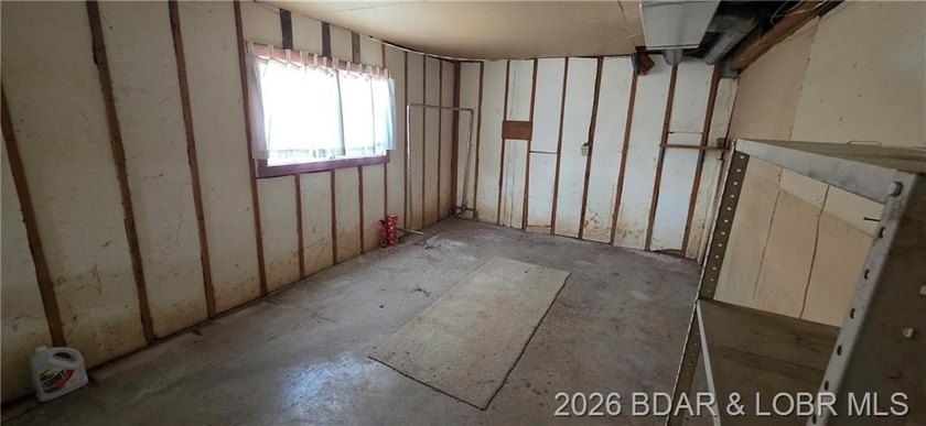 Great Location in the heart of Laurie with this 2 bedroom 2 bath - photo 28