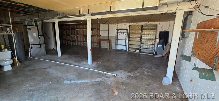 Great Location in the heart of Laurie with this 2 bedroom 2 bath - photo 31