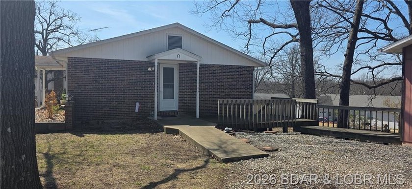 Great Location in the heart of Laurie with this 2 bedroom 2 bath - photo 46