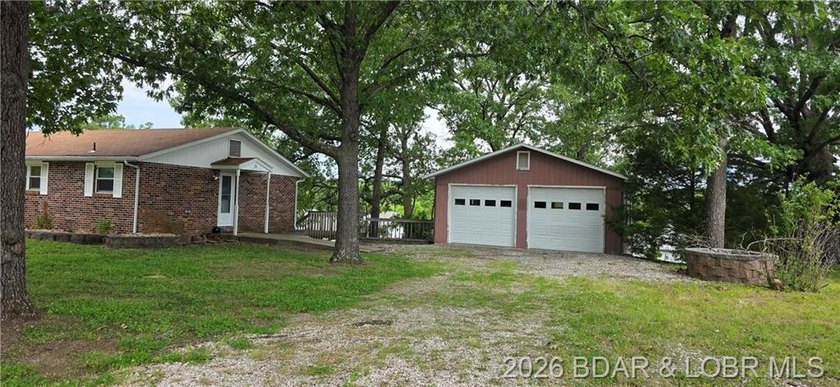 Great Location in the heart of Laurie with this 2 bedroom 2 bath - photo 50