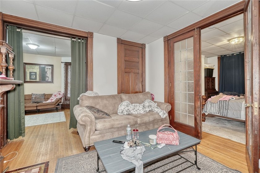 Welcome to 485 Meigs Street (14607)! This classic two-family - photo 18