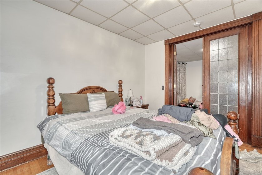 Welcome to 485 Meigs Street (14607)! This classic two-family - photo 23