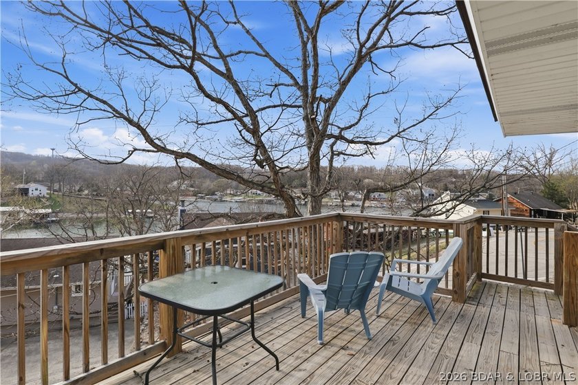 Welcome to your ideal Lake of the Ozarks retreat located in the - photo 24