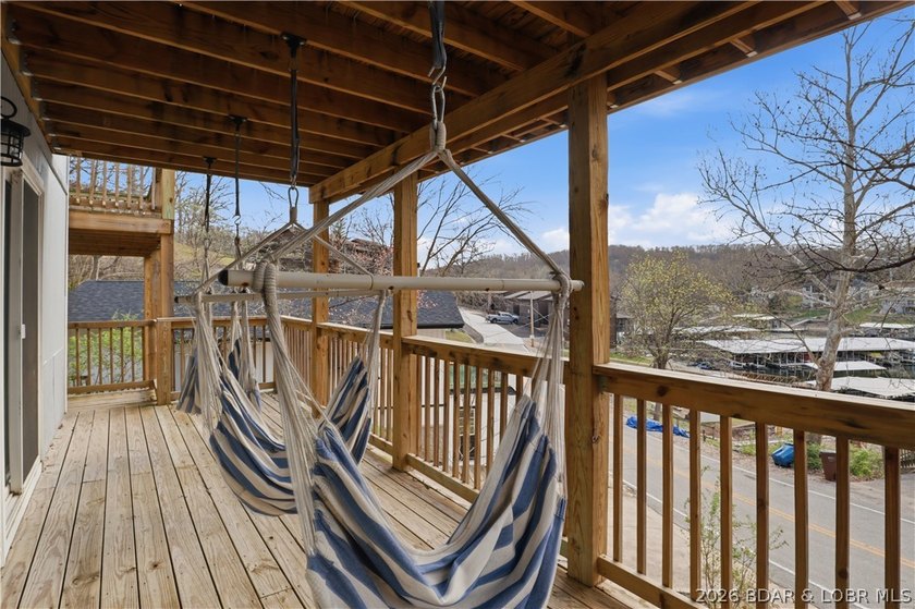 Welcome to your ideal Lake of the Ozarks retreat located in the - photo 30