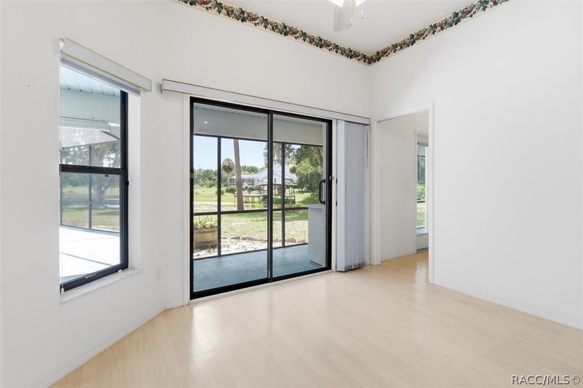 Priced Below Appraised Value - $45,000 in Instant Equity! - photo 16
