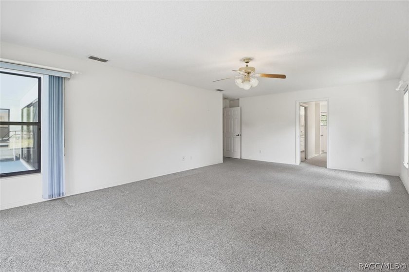 Priced Below Appraised Value - $45,000 in Instant Equity! - photo 19