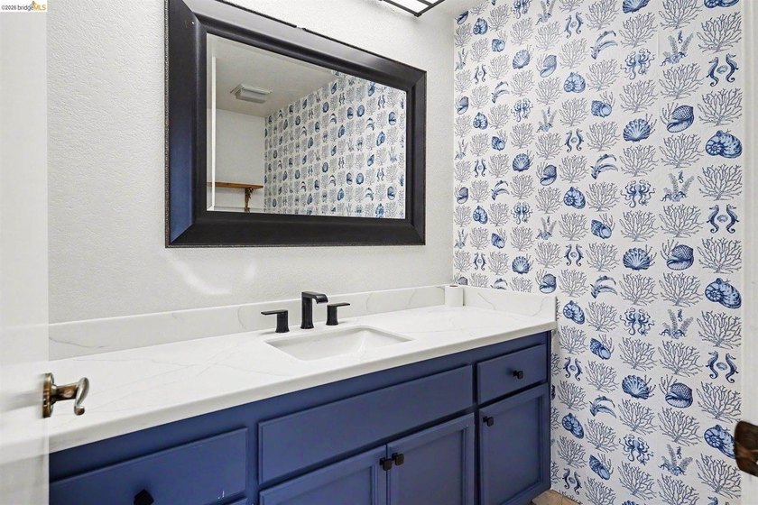 The best deal in Discovery Bay with a pool, owned solar, and a - photo 23