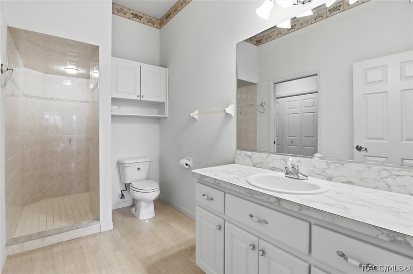 Priced Below Appraised Value - $45,000 in Instant Equity! - photo 32