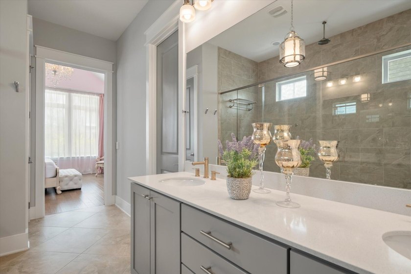 Thoughtfully designed &amp; upgraded throughout, this home impresses - photo 36