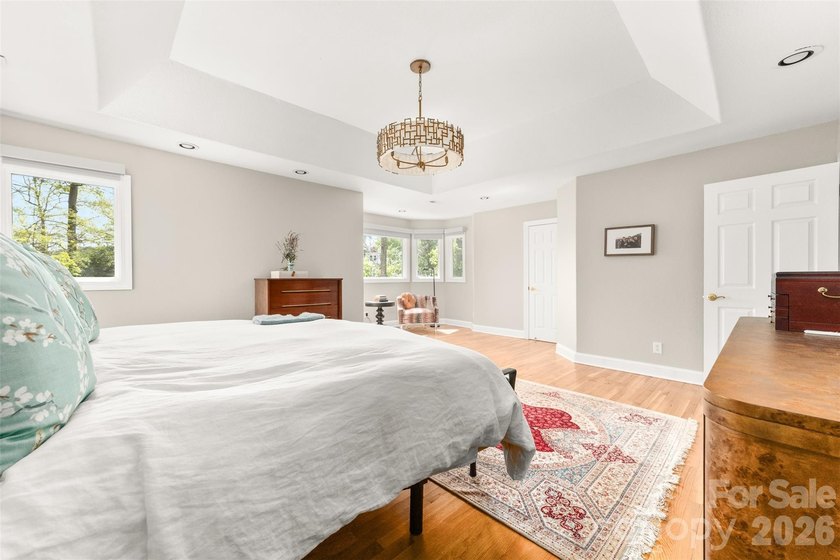 Beautifully updated 5BR/4.5BA home in desirable Shelby - photo 26