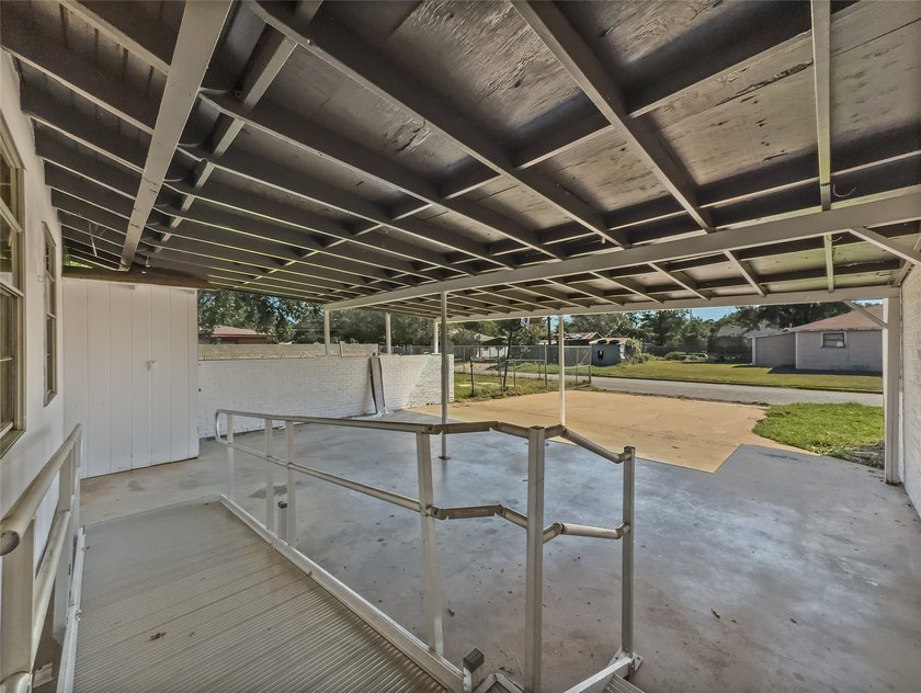 Welcome to this charming Vernon residence offering comfort - photo 22