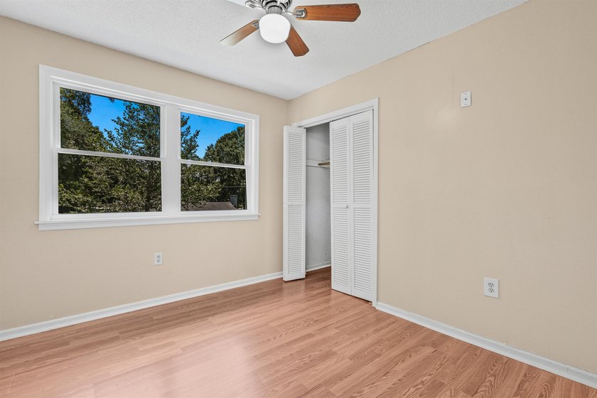 Welcome to this spacious 4-bedroom home offering over 2000 - photo 30