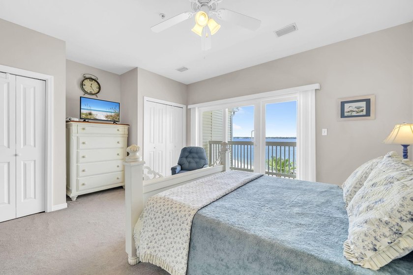 This must be living in PARADISE... welcome to PARADISE POINT on - photo 36