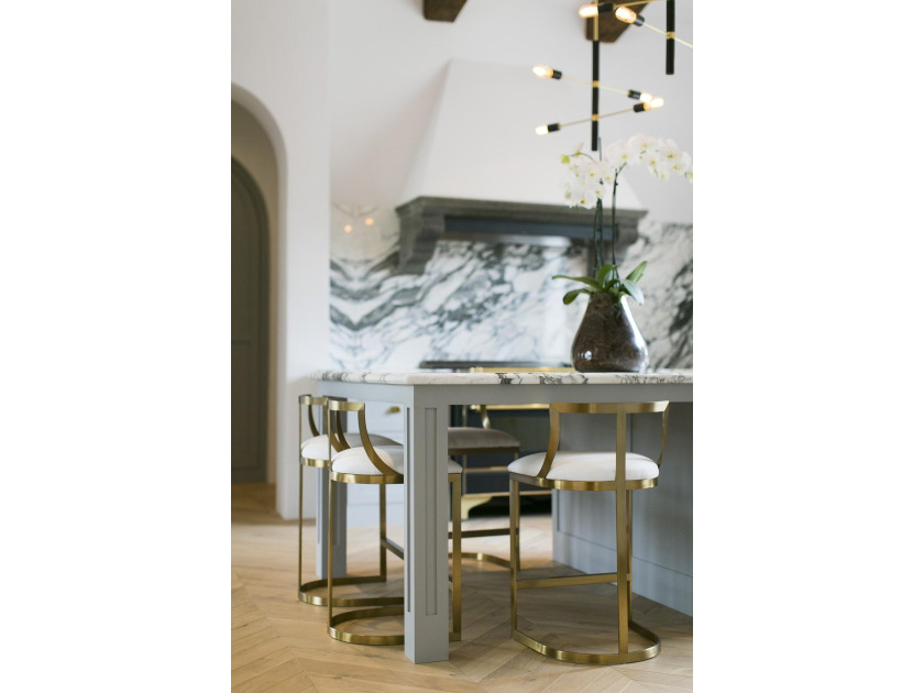 Set against a dramatic mountain backdrop in coveted Montecito - photo 7