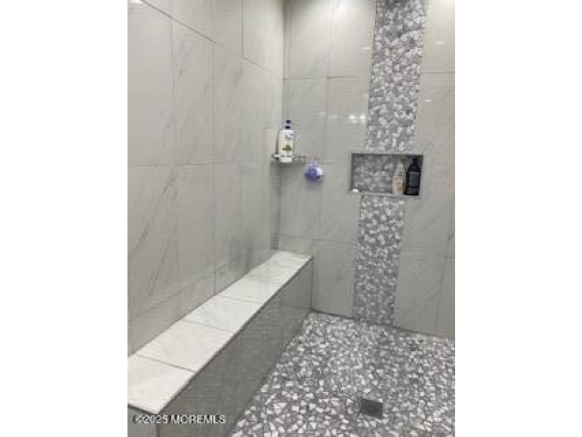 Home has all newer stainless steal appliances, granite counter - photo 13