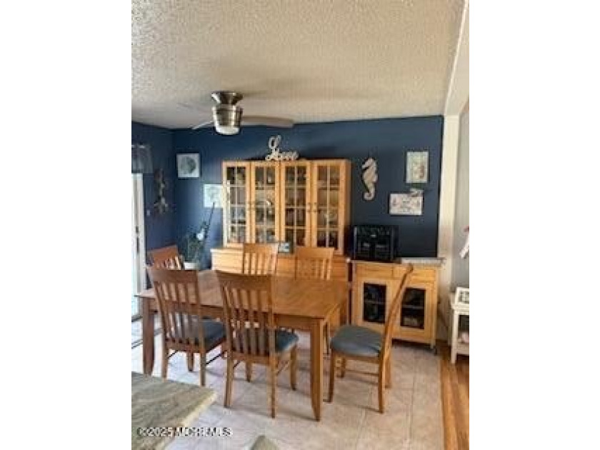 Home has all newer stainless steal appliances, granite counter - photo 17