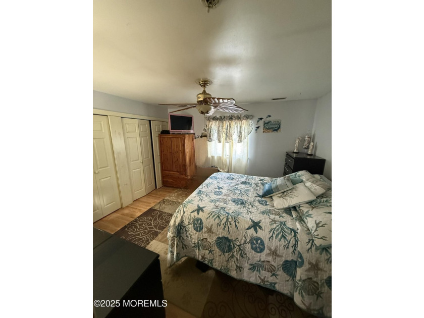 Home has all newer stainless steal appliances, granite counter - photo 32
