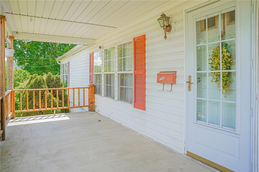 This SPACIOUS 3-bedroom, 2-bath ranch home sits on a corner lot - photo 6