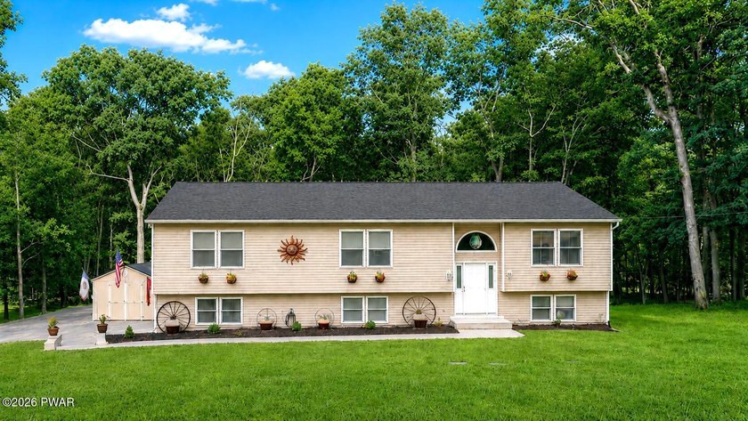 IMMACULATE, PRIDE IN OWNERSHIP, LIKE-NEW, ONE-LEVEL-LIVING 4 BR - photo 4