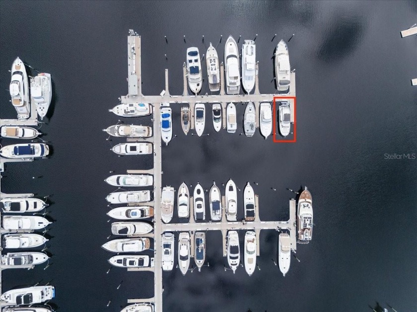 Own your piece of paradise with this premium deep-water boat - photo 3