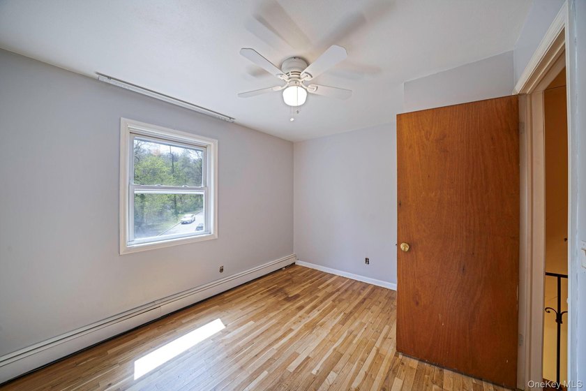 Tucked Away on a Secluded Cul-de-Sac, in the desirable - photo 29