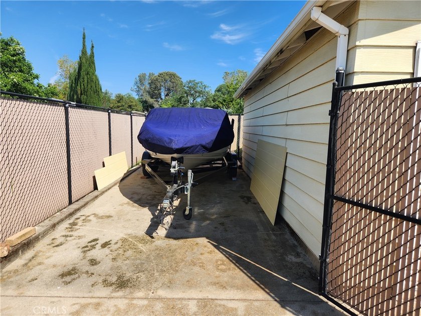 Beautiful home located in the peaceful and desirable - photo 4
